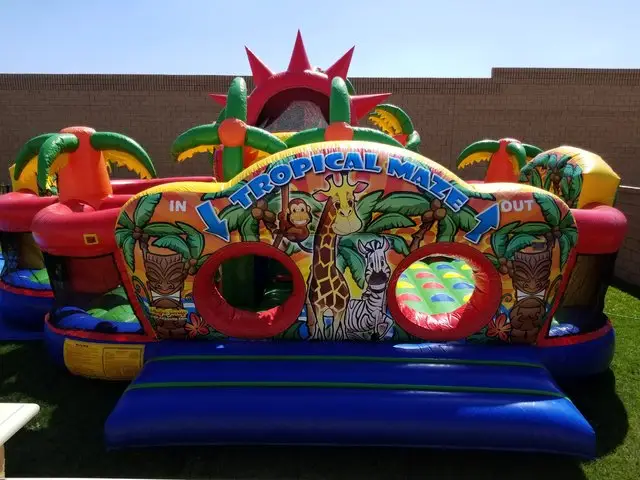 IMG_2234 Jungle Animal Tropical Maze